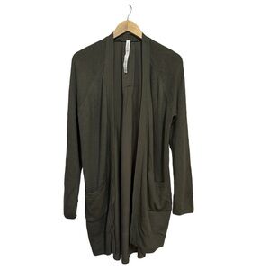 Lululemon Still at Ease Wrap, Size 8, Gray Sage